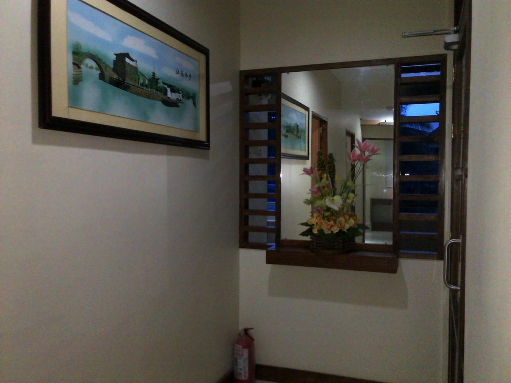 Qm Pension House Tagbilaran City Ngoại thất bức ảnh