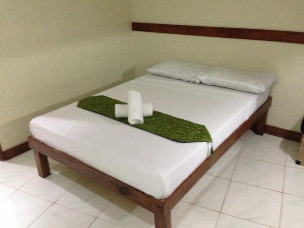 Qm Pension House Tagbilaran City Phòng bức ảnh