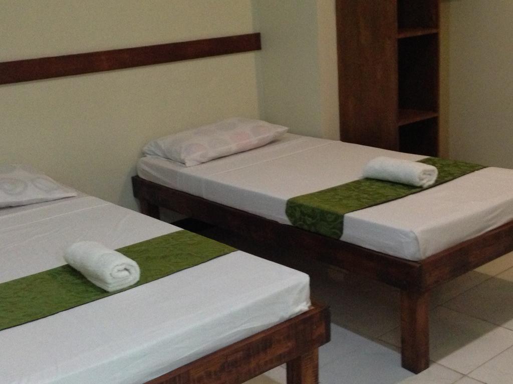Qm Pension House Tagbilaran City Phòng bức ảnh