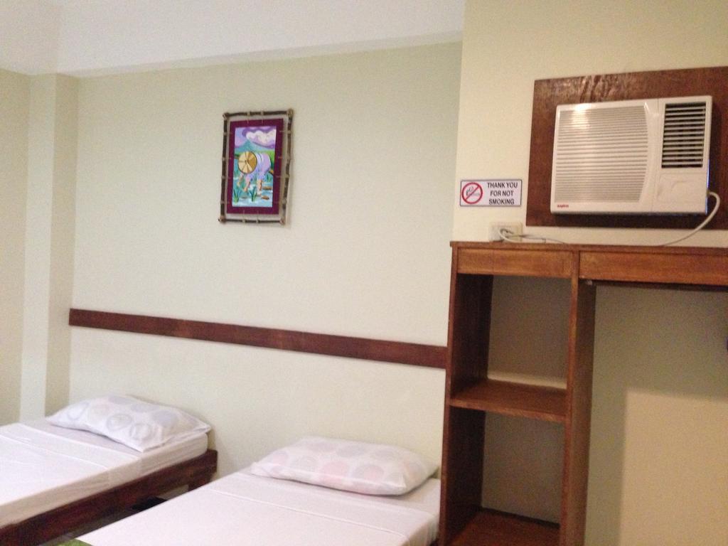 Qm Pension House Tagbilaran City Phòng bức ảnh