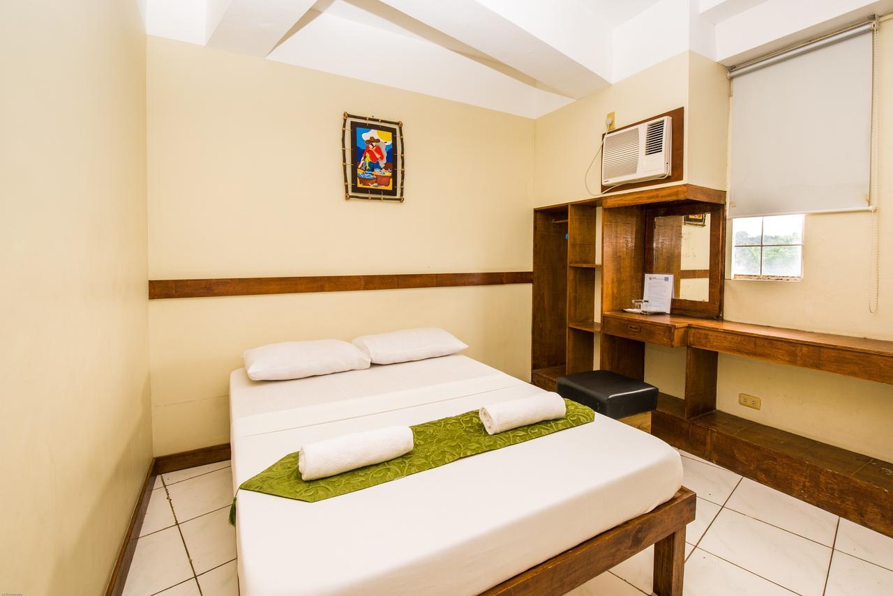Qm Pension House Tagbilaran City Ngoại thất bức ảnh