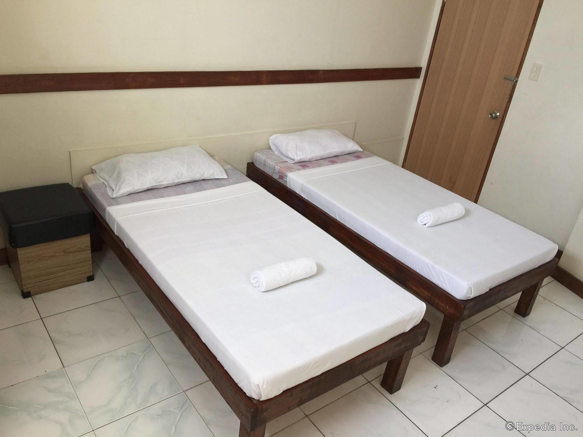 Qm Pension House Tagbilaran City Ngoại thất bức ảnh